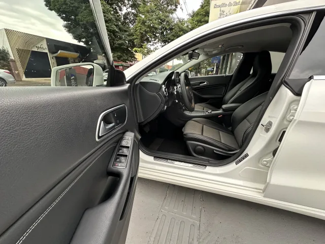 Mercedes-Benz Classe CLA CLA 180 — foto 7