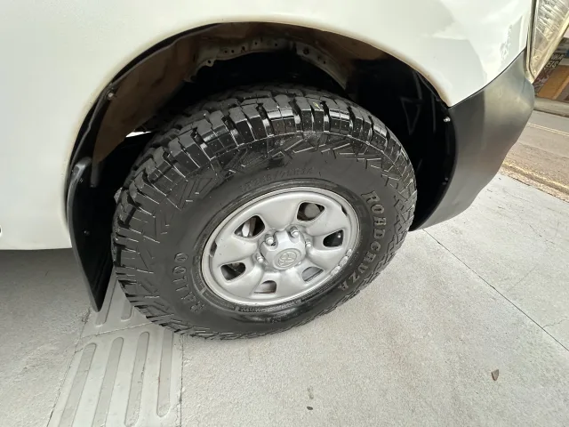Toyota Hilux Cabine Simples Hilux 3.0 TDI 4X4 CS Chassi — foto 4