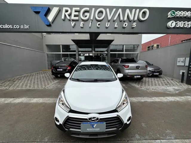 Hyundai HB20X Premium 1.6 (AUT) Branco Completo