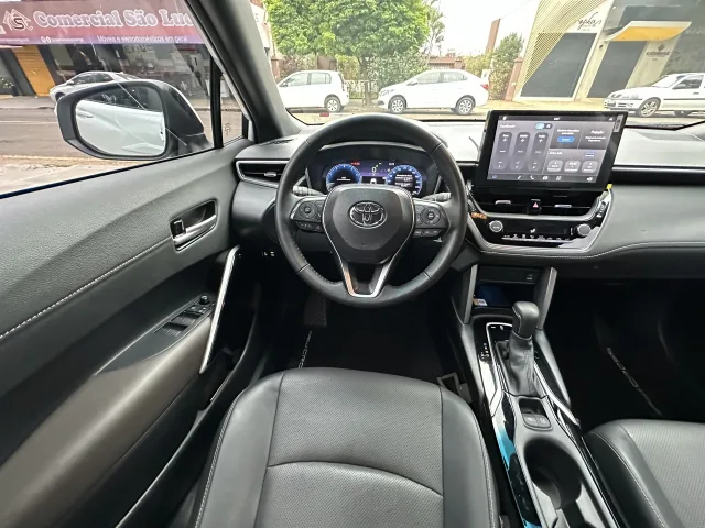 Toyota Corolla Cross 2.0 XRE CVT (AUT) Branco Completo — foto 11