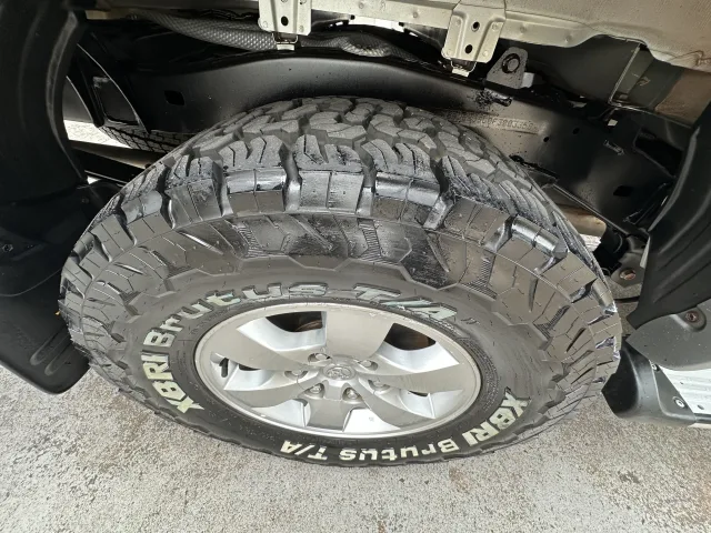 Toyota Hilux Cabine Dupla Hilux 2.7 Flex SRV CD 4X2 Prata Completo — foto 4
