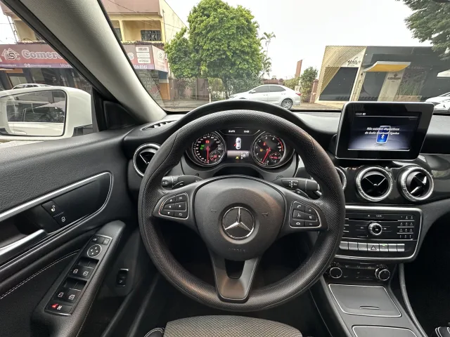 Mercedes-Benz Classe CLA CLA 180 — foto 13