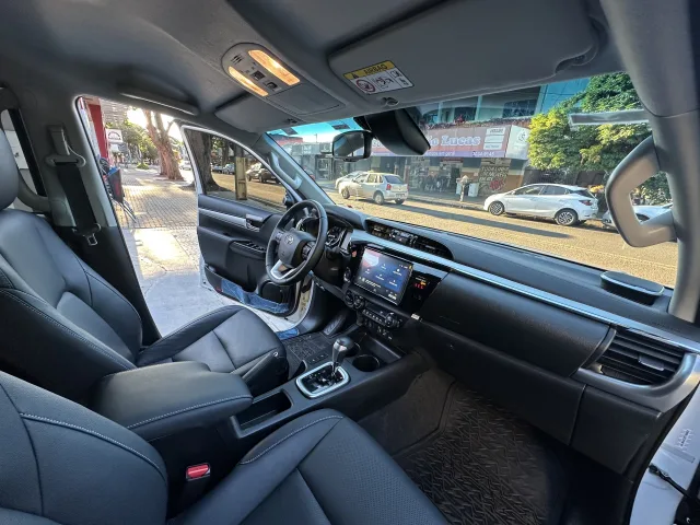 Toyota Hilux Cabine Dupla Hilux 2.8 TDI CD SRX 4X4 4WD (AUT) — foto 12