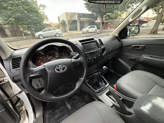 Toyota Hilux Cabine Simples Hilux 3.0 TDI 4X4 CS Chassi — foto 8
