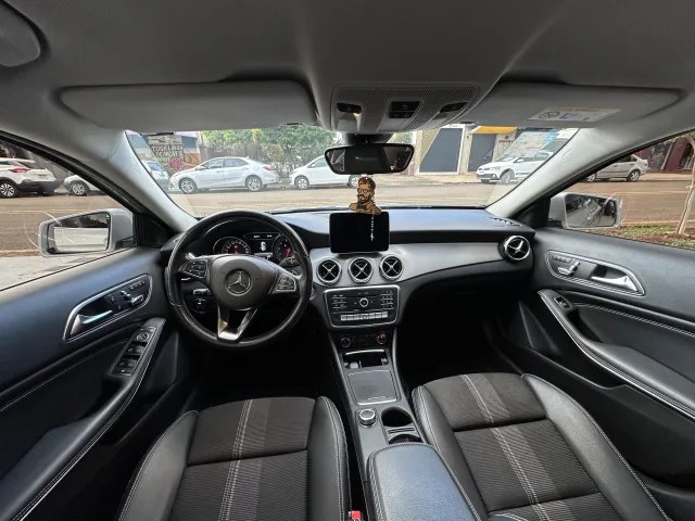Mercedes-Benz Classe GLA GLA 200 Advance (flex) — foto 10