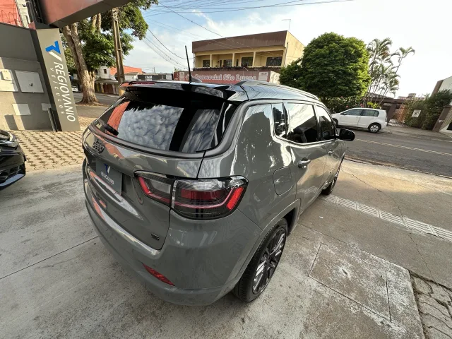 Jeep Compass 1.3 T270 Serie S (AUT) Cinza Completo — foto 5
