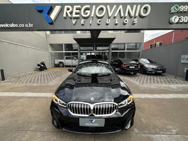 BMW 320iA