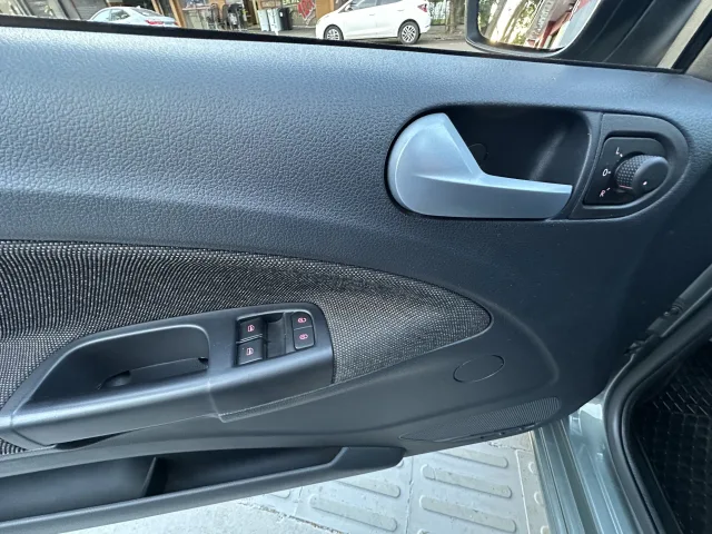 Volkswagen Saveiro 1.6 CS Trendline — foto 12