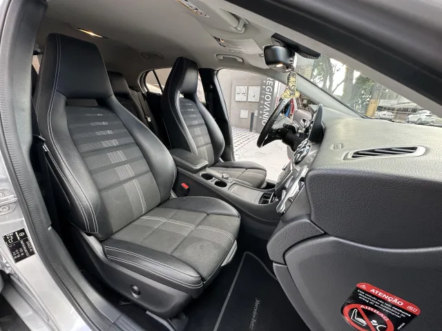 Mercedes-Benz Classe GLA GLA 200 Advance (flex) — foto 14