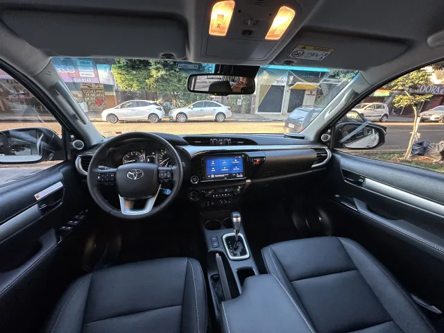 Toyota Hilux Cabine Dupla Hilux 2.8 TDI CD SRX 4X4 4WD (AUT) — foto 9