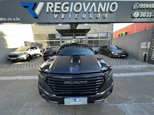 RAM Rampage 2.0 Hurricane 4 R/T 4WD Cinza Completo