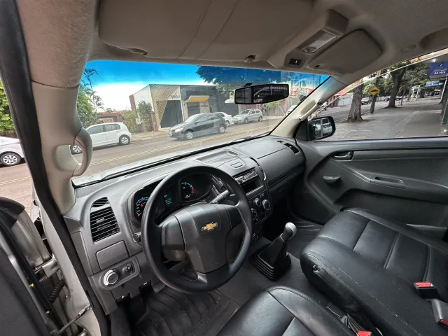 Chevrolet S10 Cabine Simples S10 2.8 Ctdi 4X4 LS (CAB Simples) Prata Airbag — foto 9