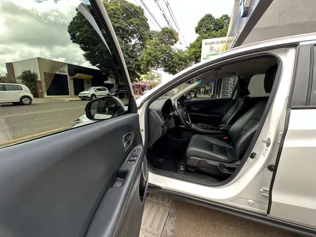 Honda HR - V 1.8 EXL CVT Branco Completo — foto 6