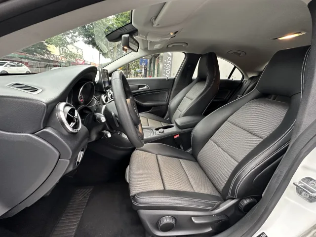 Mercedes-Benz Classe CLA CLA 180 — foto 9