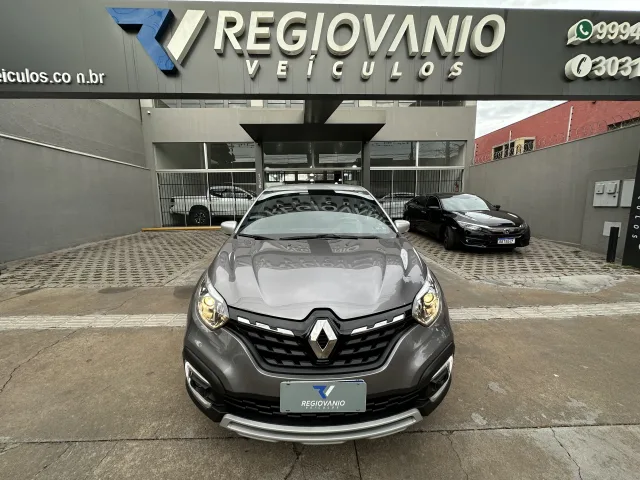 Renault Captur 1.3 TCE Intense CVT Cinza Completo