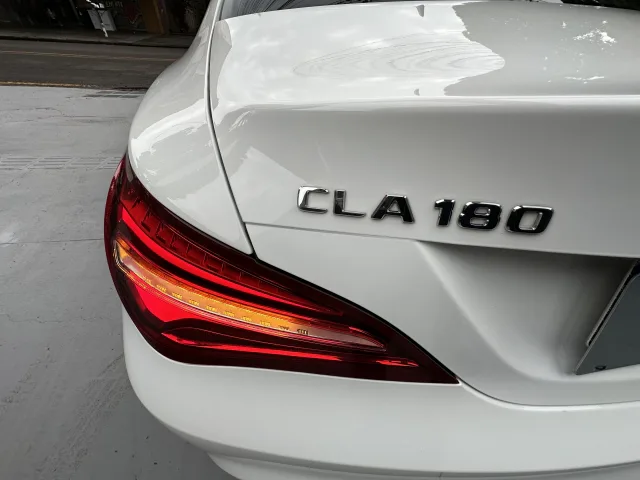 Mercedes-Benz Classe CLA CLA 180 — foto 5