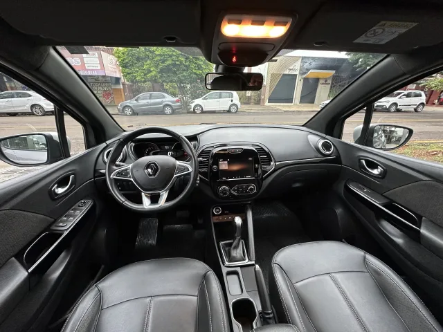 Renault Captur 1.3 TCE Intense CVT Cinza Completo — foto 10