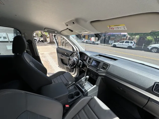 Volkswagen Amarok CD 2.0 Highline 4motion Branco Completo — foto 13
