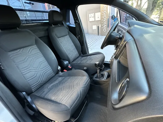 Fiat Strada Cabine Plus Freedom Branco Completo — foto 13