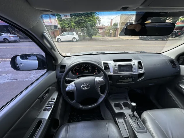 Toyota Hilux Cabine Dupla Hilux 2.7 Flex SRV CD 4X2 Prata Completo — foto 11
