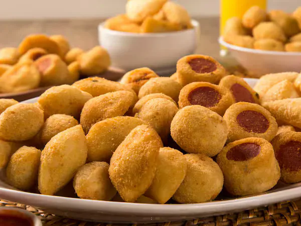 Cento Salgadinhos fritos de festa - Selecione os sabores