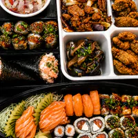 Barca Tradicional (Ceviche, Yakissoba, Shiitake, Tilápia, Frango, Sashimi...)