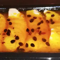Sashimi Salmão c/ Geléia de Maracujá 8 Unid