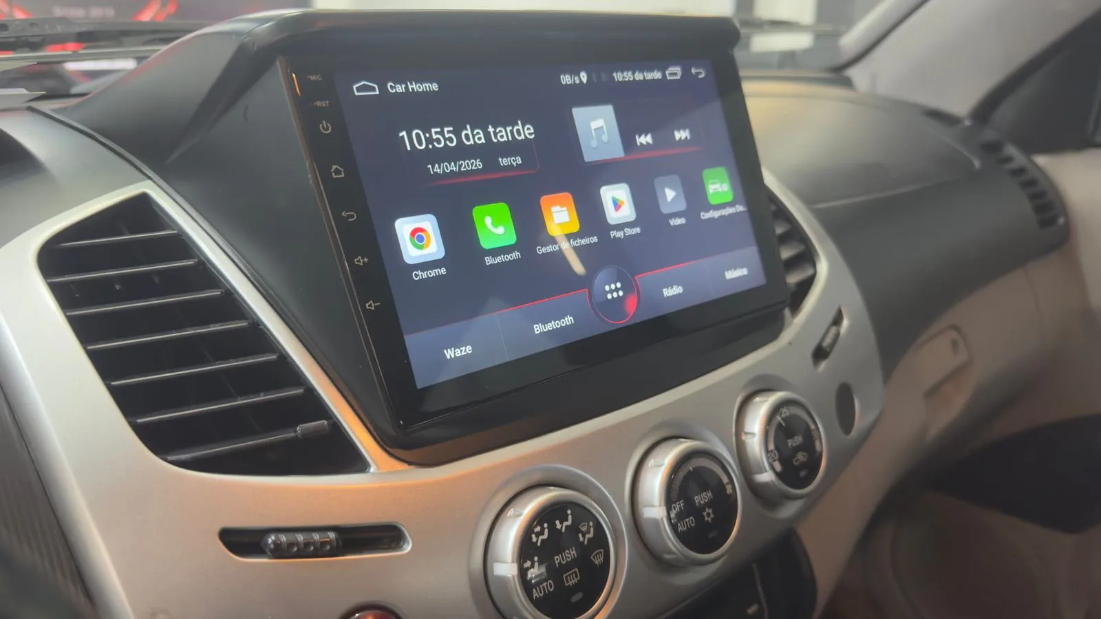 Mitsubishi L200 — foto 12