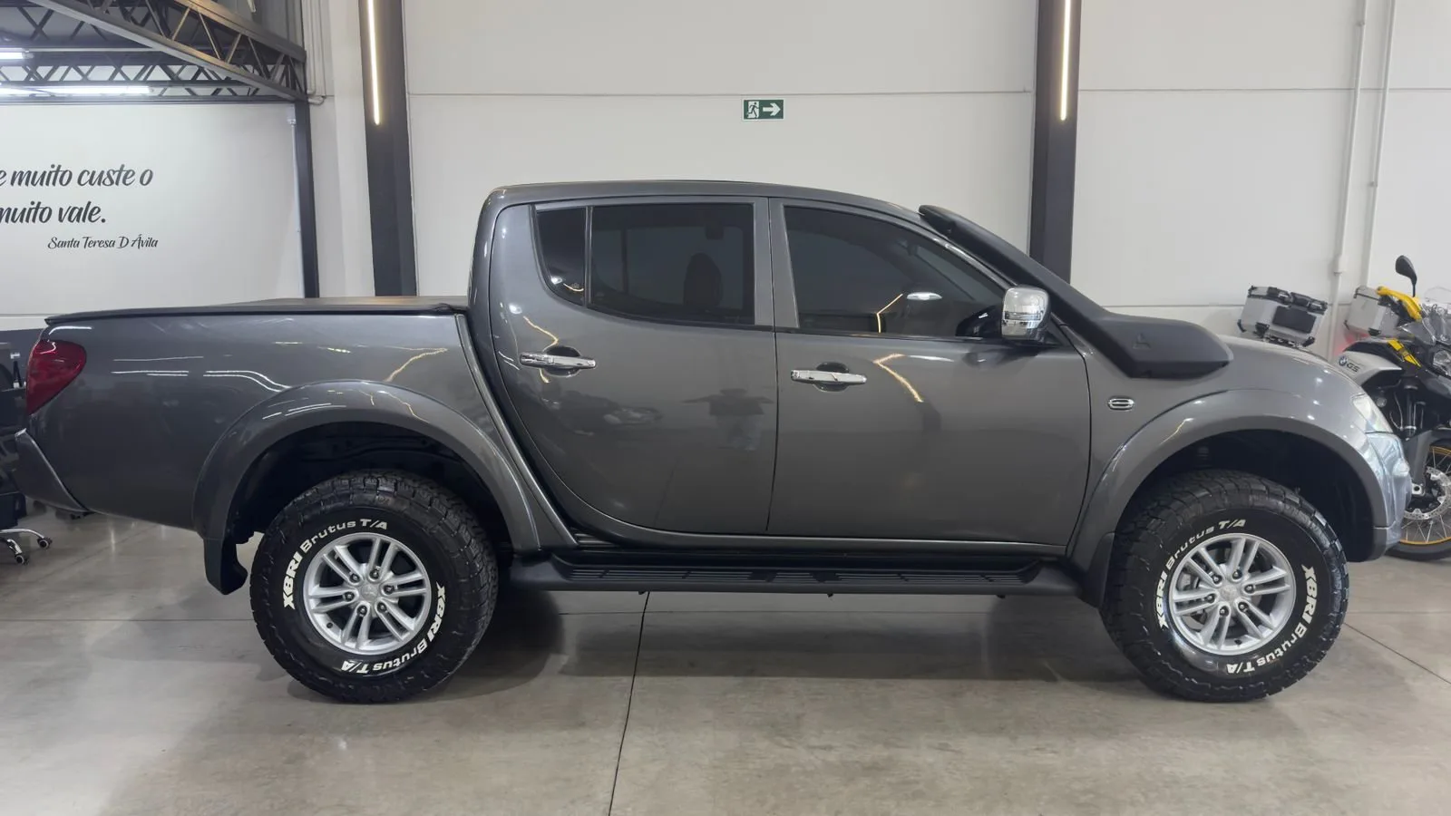 Mitsubishi L200 — foto 7