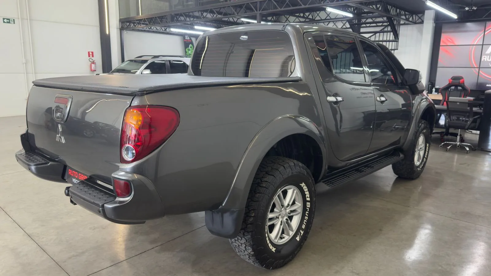 Mitsubishi L200 — foto 4