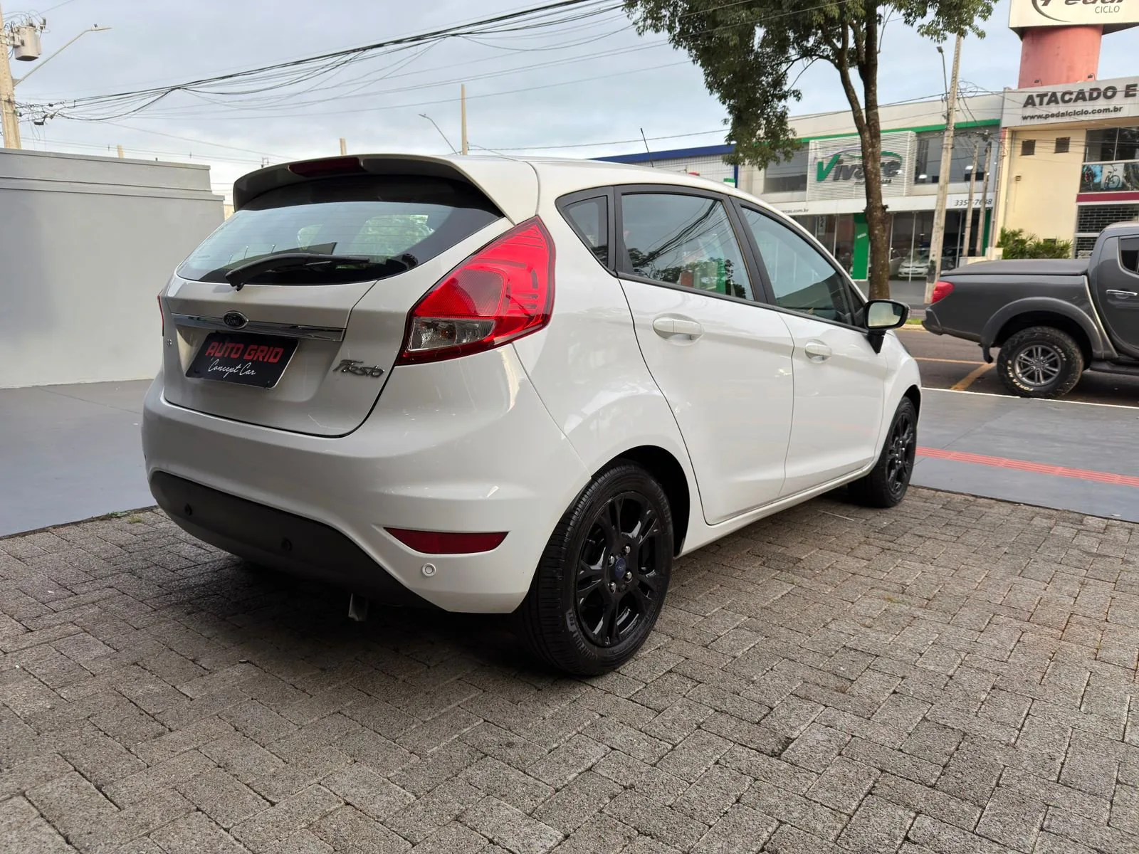 Ford Fiesta — foto 6