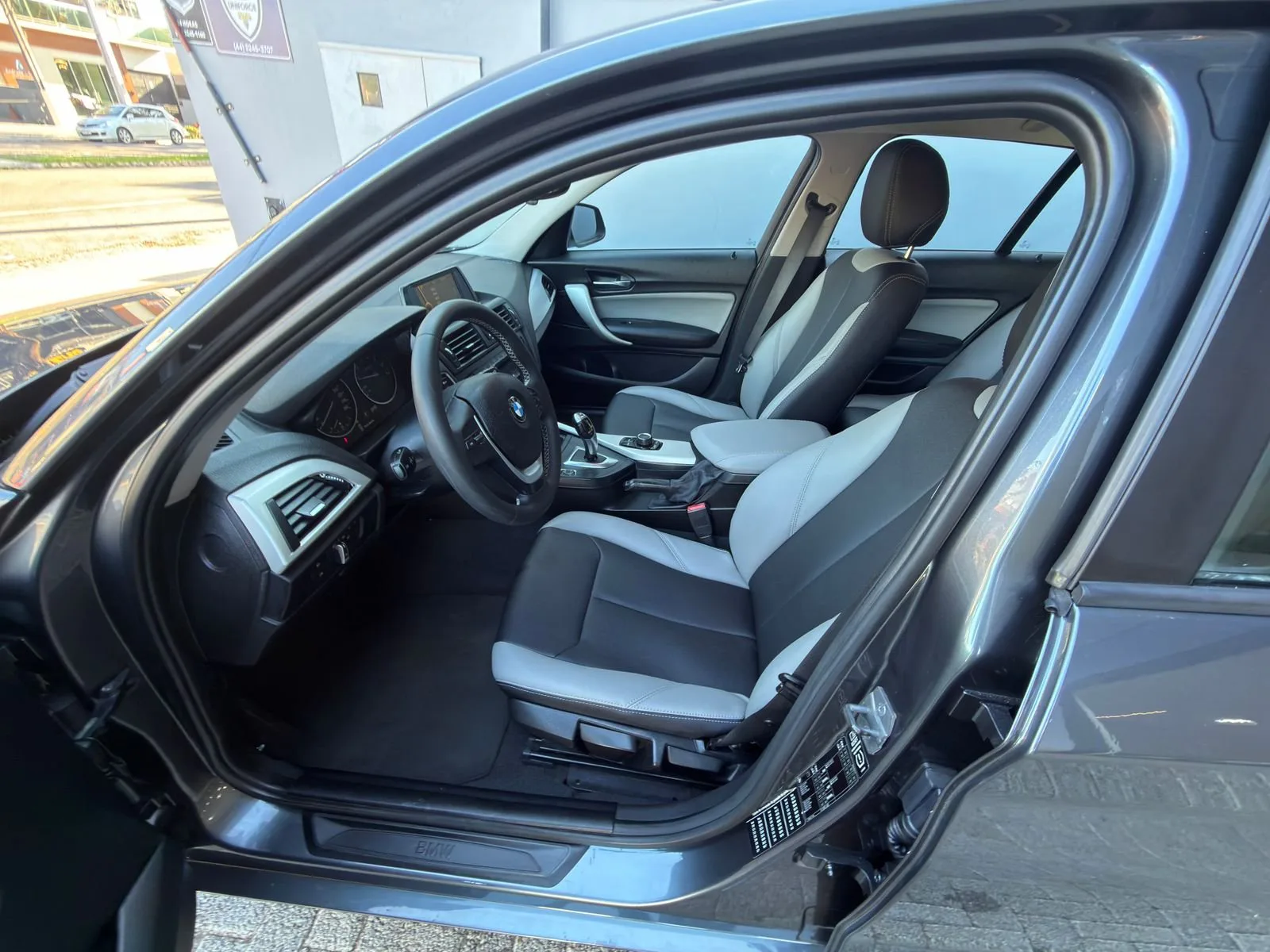 BMW 118iA — foto 11