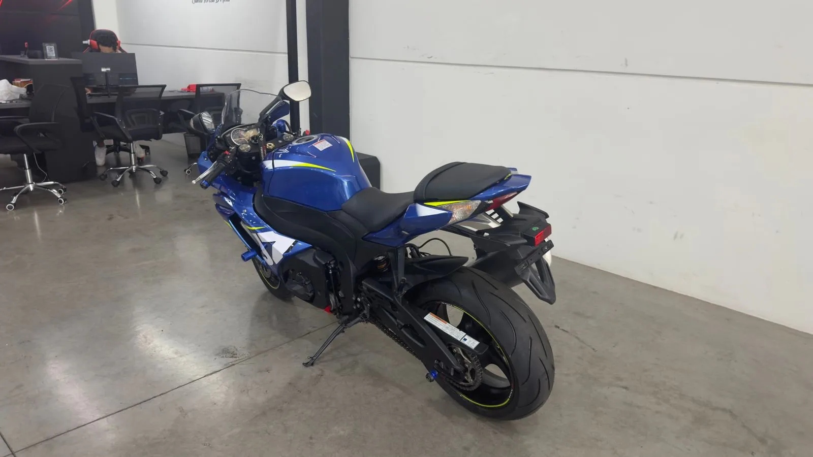 Suzuki GSXR 1000 — foto 6