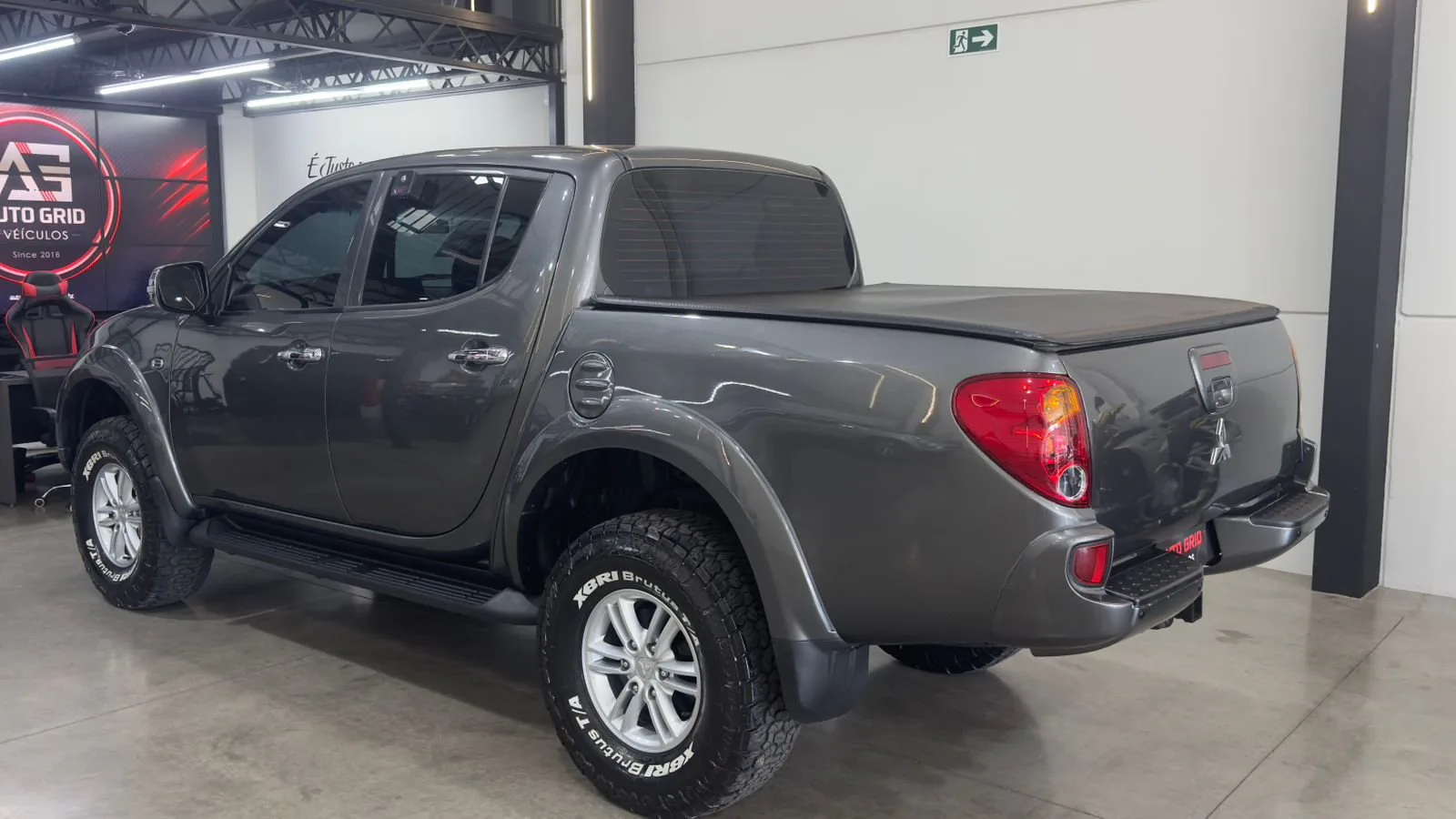 Mitsubishi L200 — foto 6