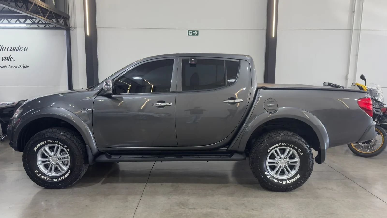 Mitsubishi L200 — foto 8