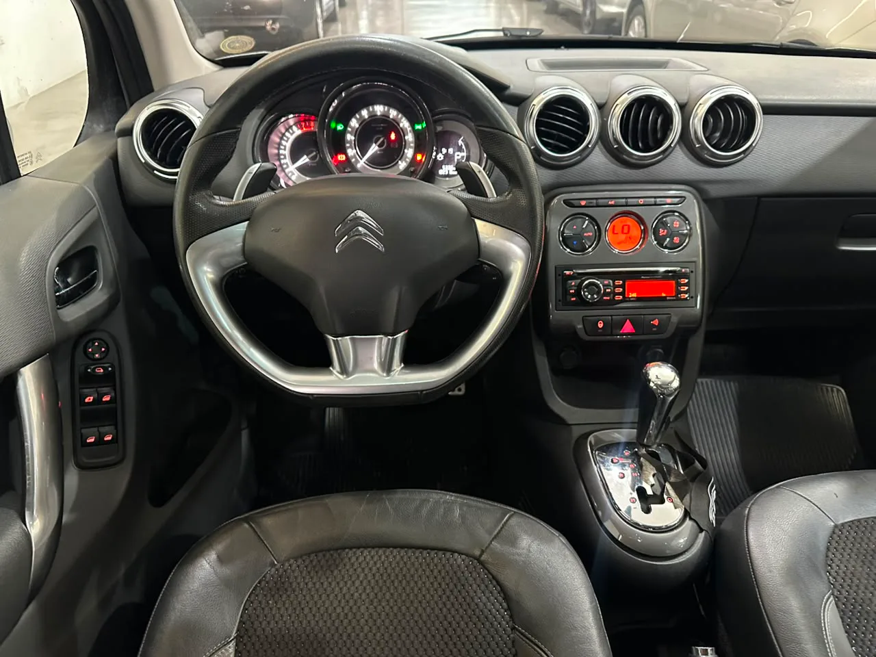 Citroën C3 Exclusive — foto 10