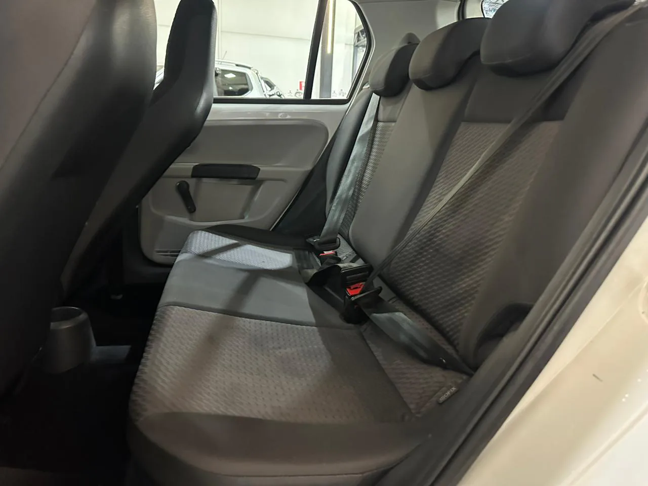 Volkswagen up! move — foto 13