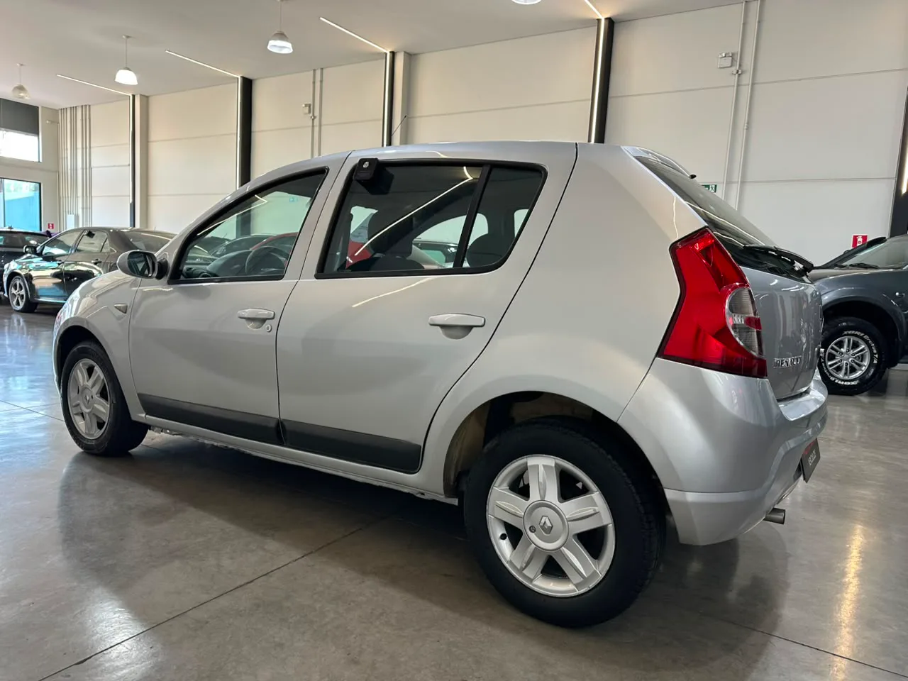 Renault SANDERO Privilège — foto 7