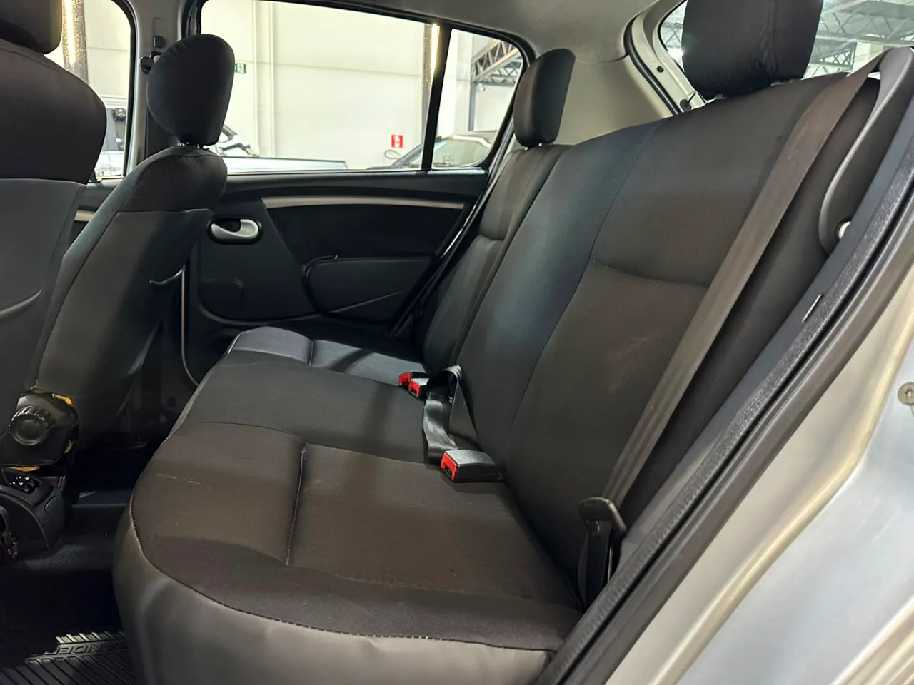 Renault SANDERO Privilège — foto 14