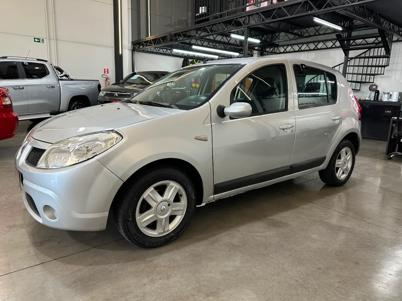 Renault SANDERO Privilège — foto 5
