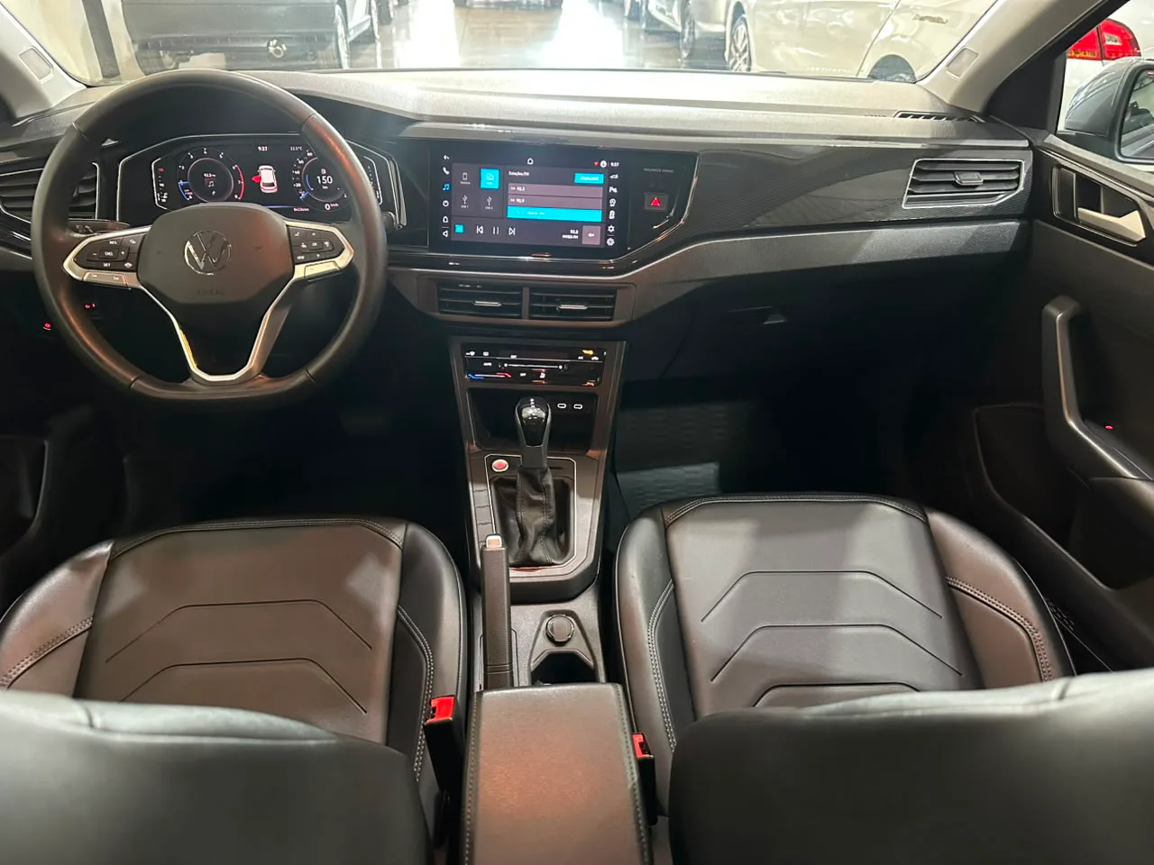 Volkswagen Polo 1.0 — foto 11