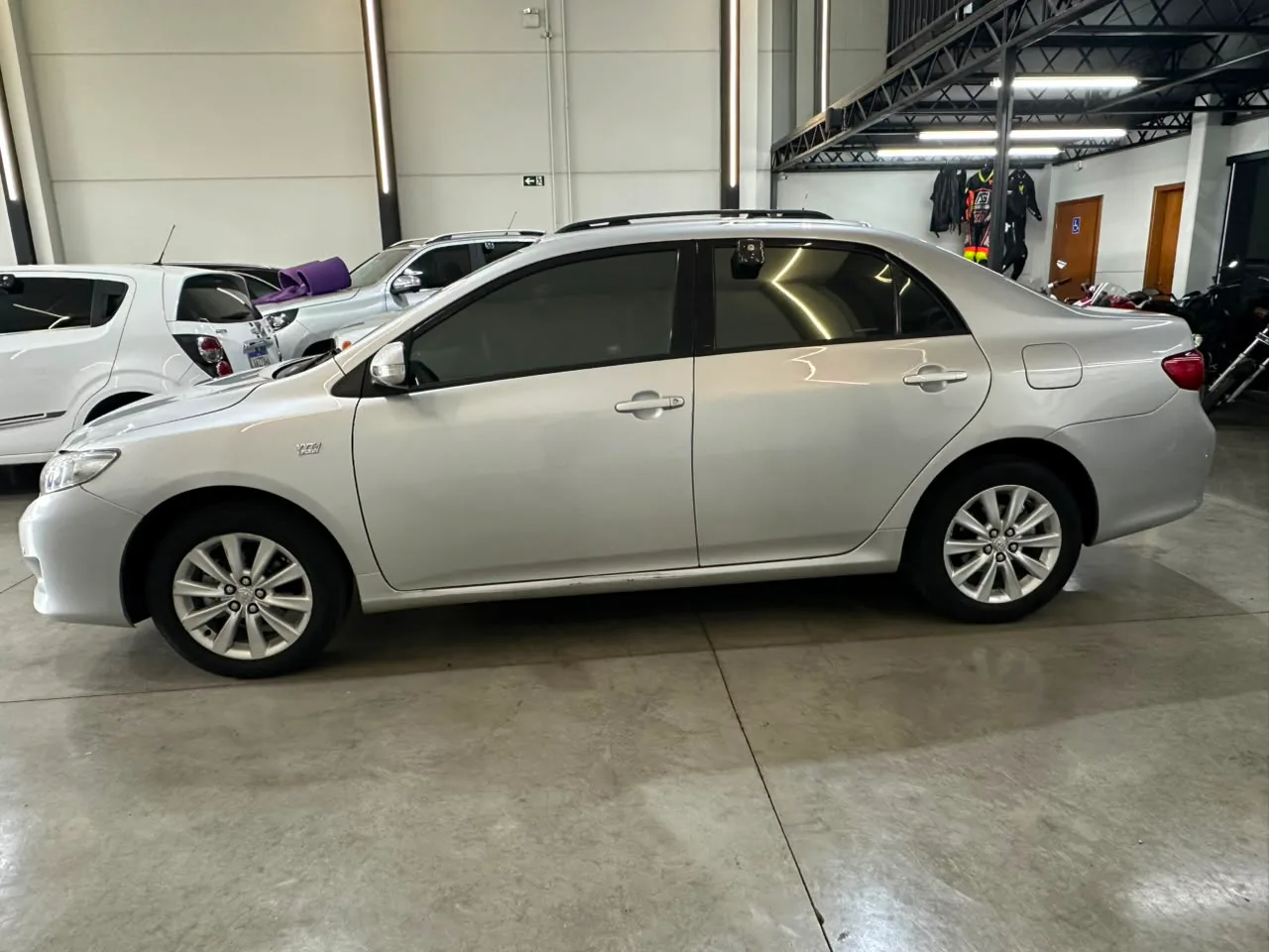Toyota Corolla XEi — foto 8