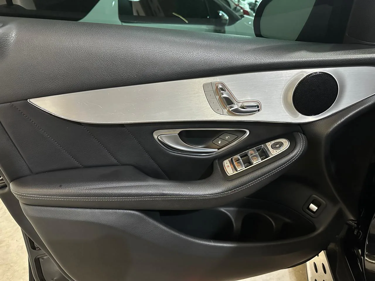Mercedes-Benz GLC 250 — foto 14