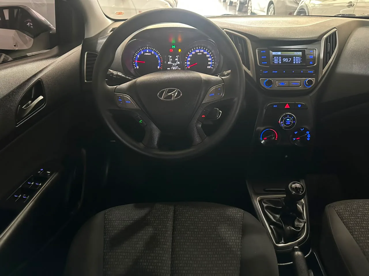 Hyundai HB20 — foto 10