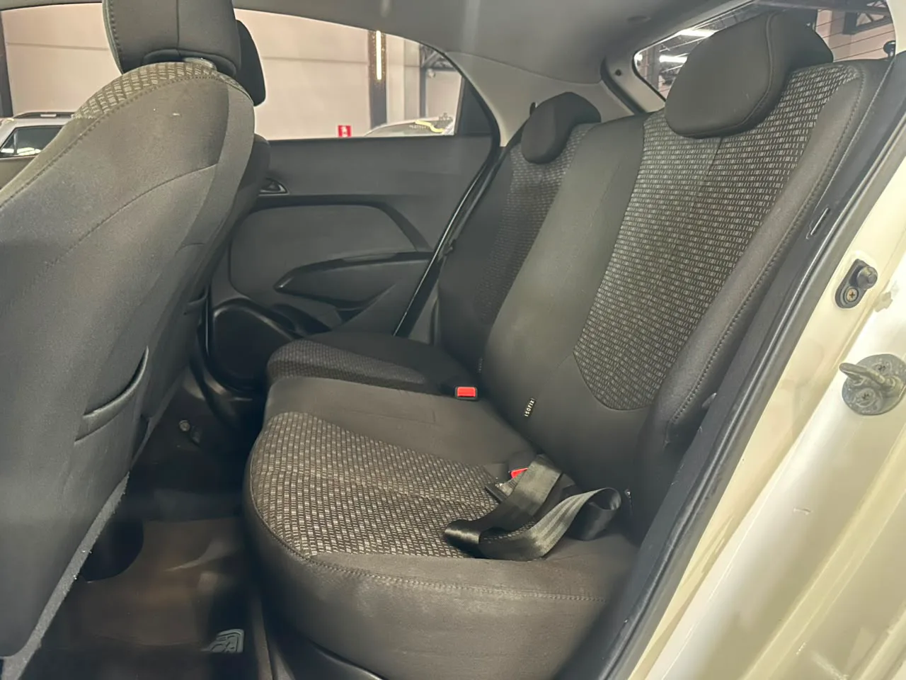 Hyundai HB20 — foto 12