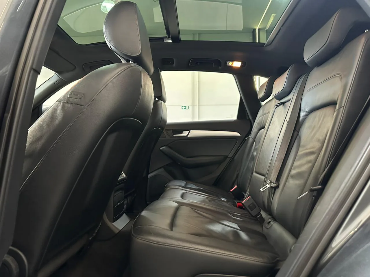 Audi Q5 2.0 — foto 14