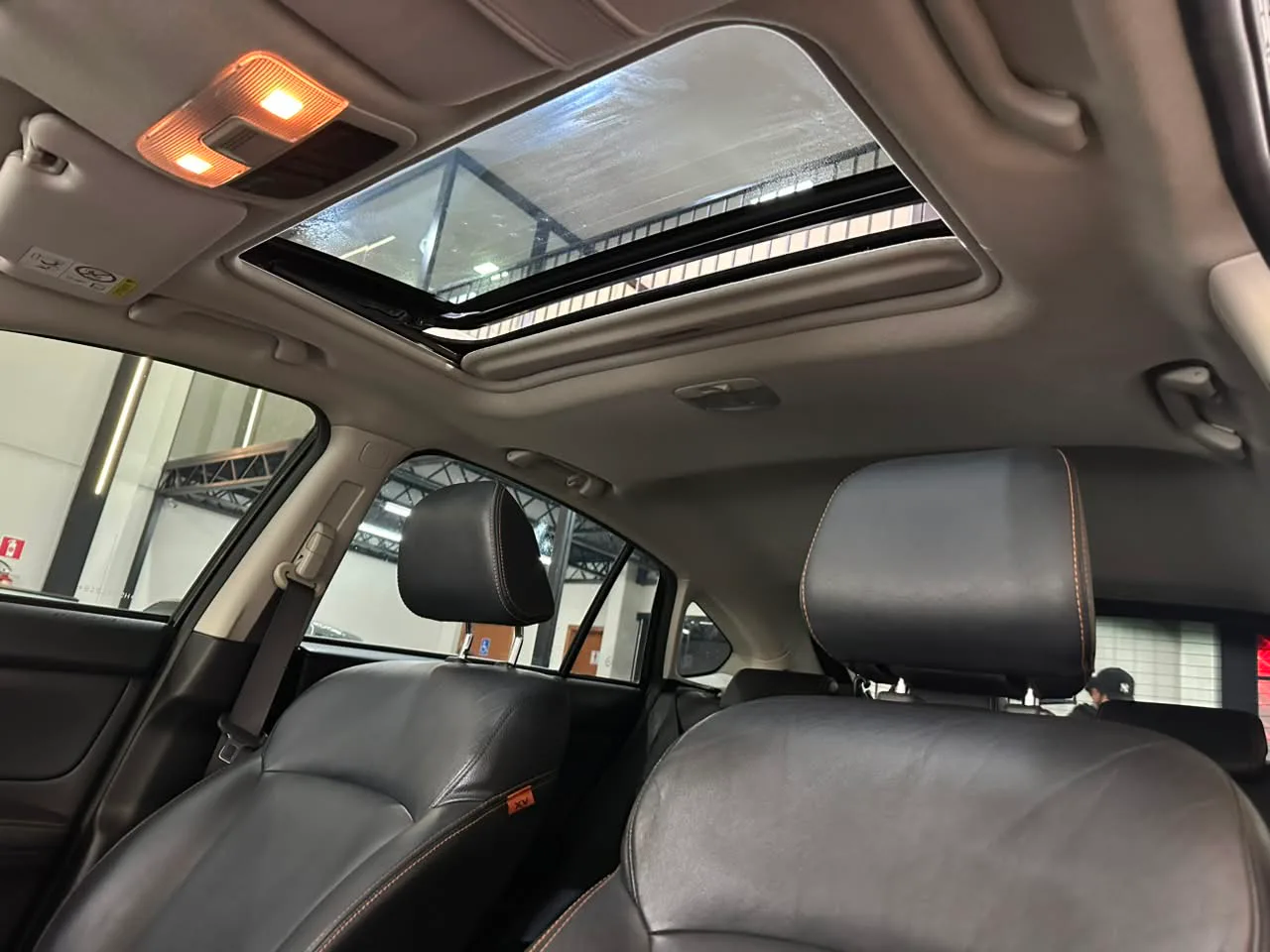 Subaru Impreza — foto 13