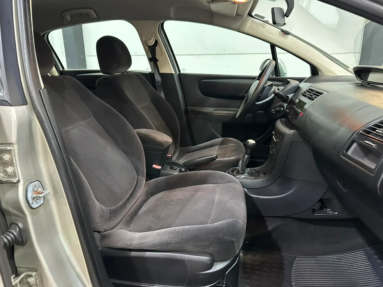 Citroën C4 GLX — foto 12