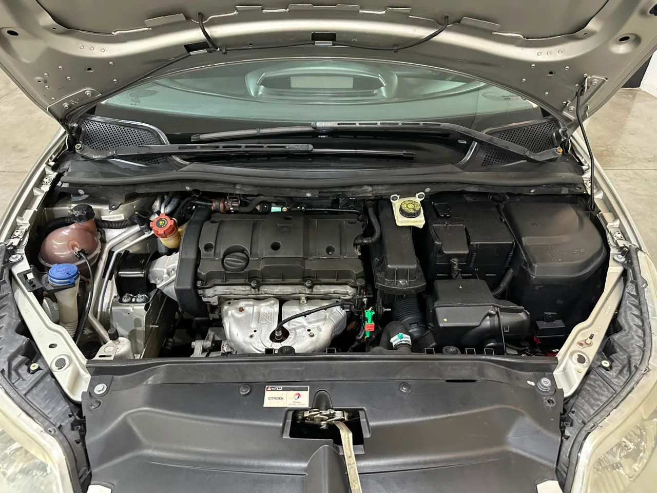 Citroën C4 GLX — foto 16