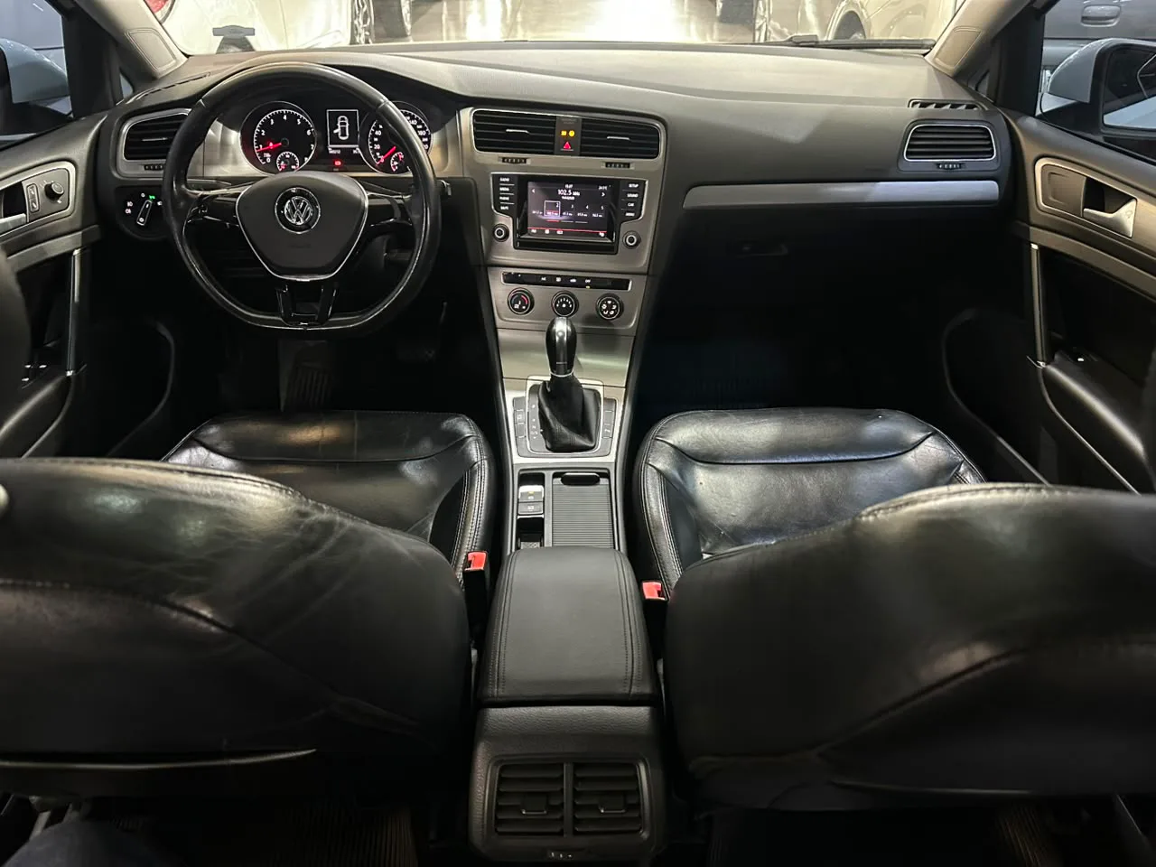 Volkswagen Golf Comfortline — foto 12